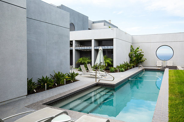 UNIVERSAL-D147-MA-73