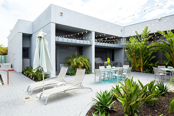 UNIVERSAL-D147-MA-71