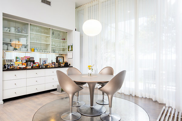 UNIVERSAL-D147-MA-51