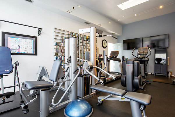 UNIVERSAL-D147-MA-64