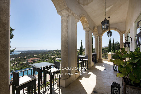 VILLA2052 036ICON - ICON Locations | www.ICON-LA.com