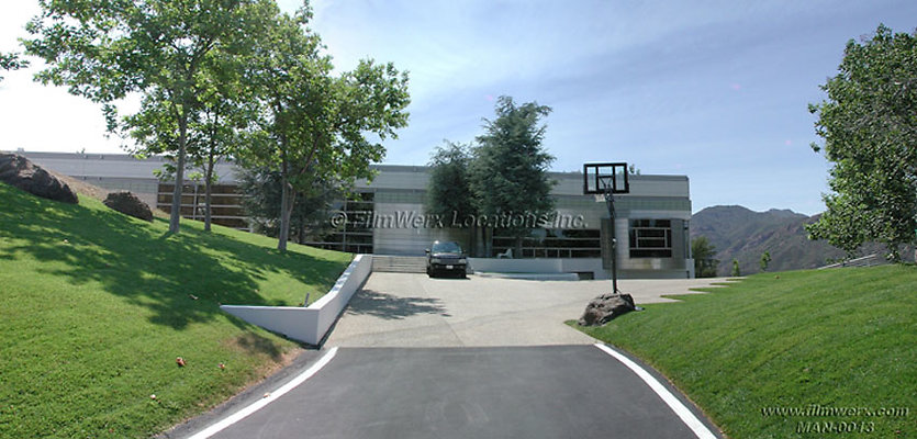 man-0013 front exterior 1 06 man-0013 front exterior 1 06