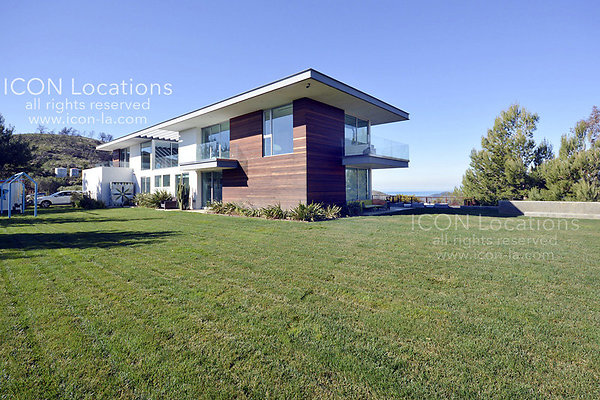 MO3025 039LR-ICON - ICON Locations | www.ICON-LA.com Modern for Filming MO3025 039LR-ICON - ICON Locations | www.ICON-LA.com Modern for Filming