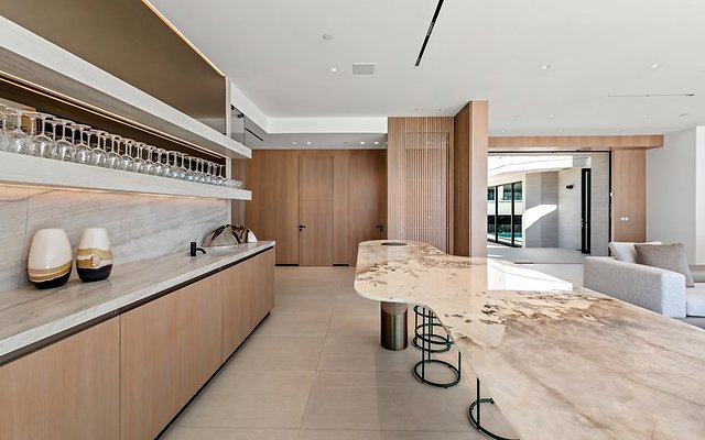  1BroadBeach-print-22