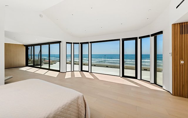  1BroadBeach-print-36