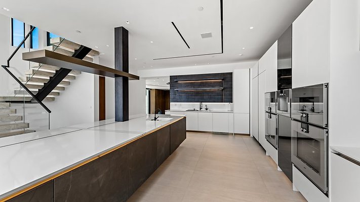  1BroadBeach-print-17