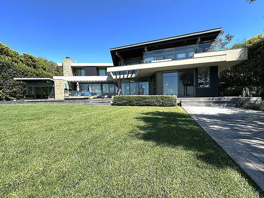 UNIVERSAL-CW313-MA-83