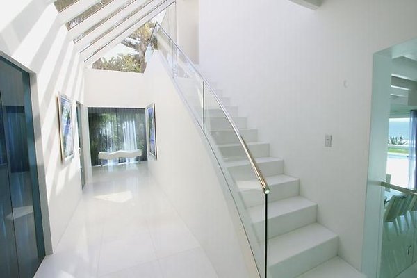 UNIVERSAL-B687-MA-127 UNIVERSAL-B687-MA-127