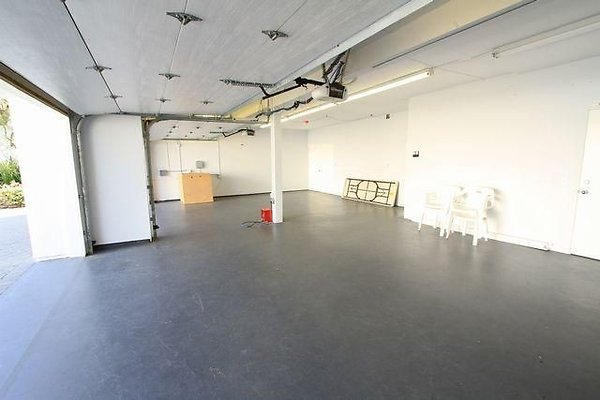 UNIVERSAL-B687-MA-179 UNIVERSAL-B687-MA-179