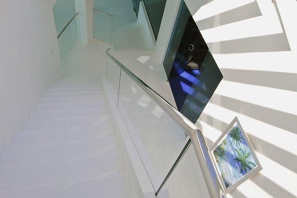 UNIVERSAL-B687-MA-132 UNIVERSAL-B687-MA-132