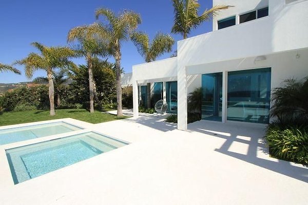 UNIVERSAL-B687-MA-13 UNIVERSAL-B687-MA-13