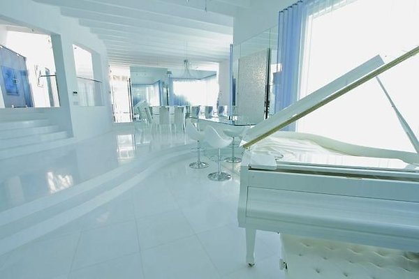 UNIVERSAL-B687-MA-136 UNIVERSAL-B687-MA-136