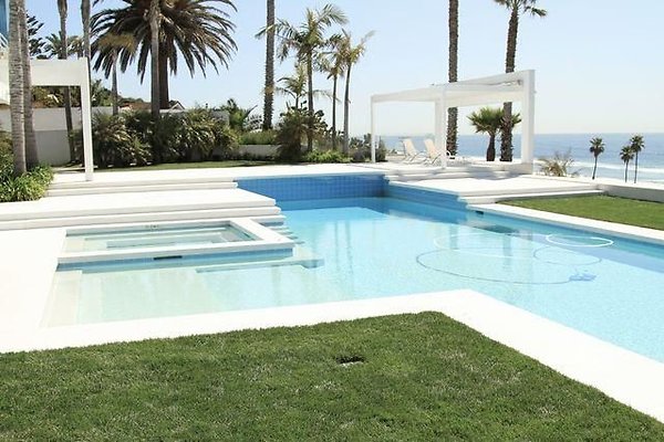 UNIVERSAL-B687-MA-165 UNIVERSAL-B687-MA-165