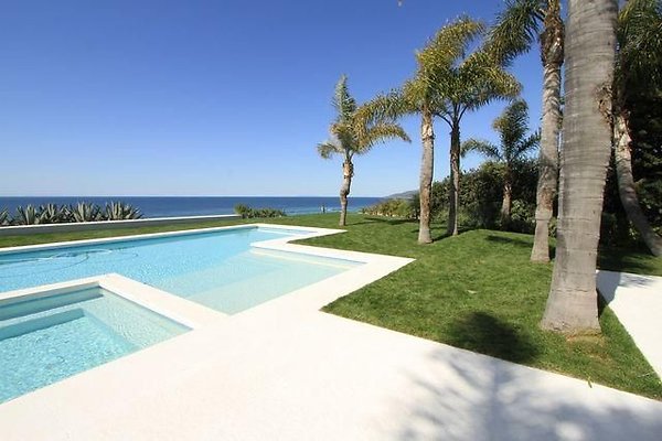 UNIVERSAL-B687-MA-7 UNIVERSAL-B687-MA-7