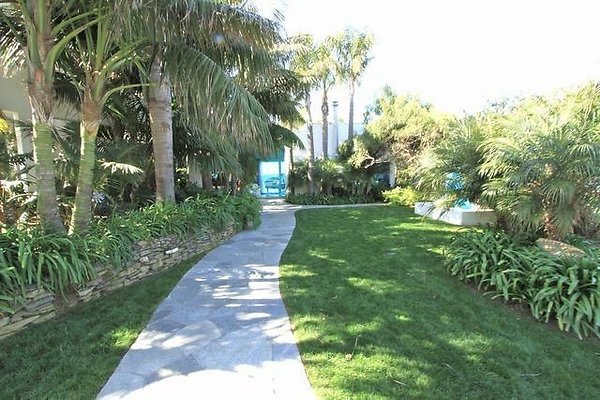 UNIVERSAL-B687-MA-33 UNIVERSAL-B687-MA-33