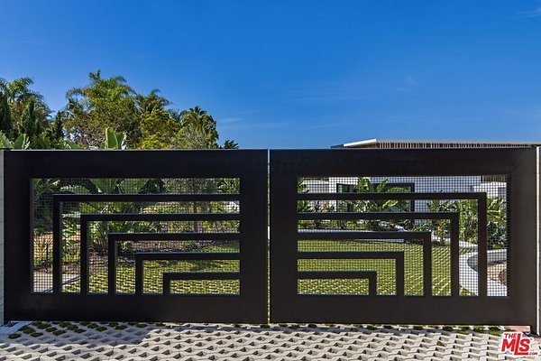 23-329165 29 4 23-329165 29 4