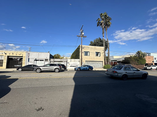 UNIVERSAL-CW246-VEN-4 UNIVERSAL-CW246-VEN-4