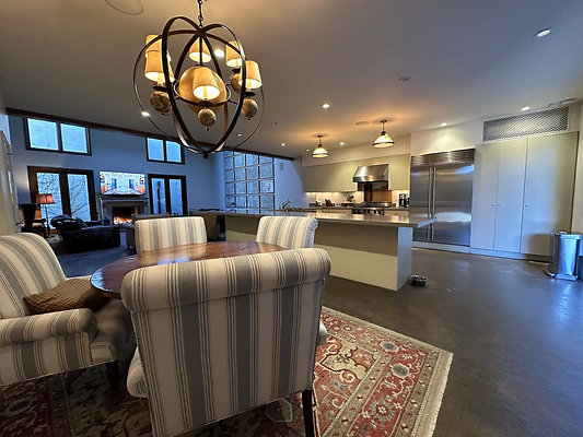 UNIVERSAL-CW246-VEN-75