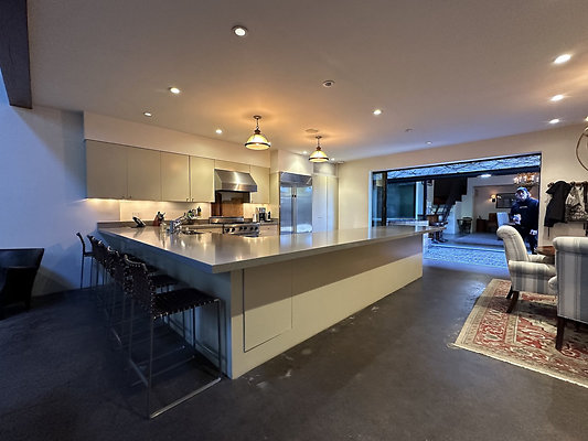 UNIVERSAL-CW246-VEN-78