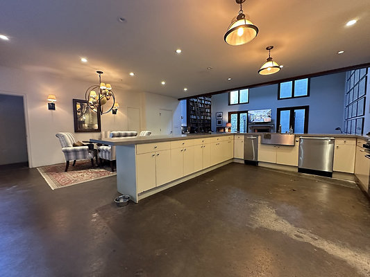 UNIVERSAL-CW246-VEN-74