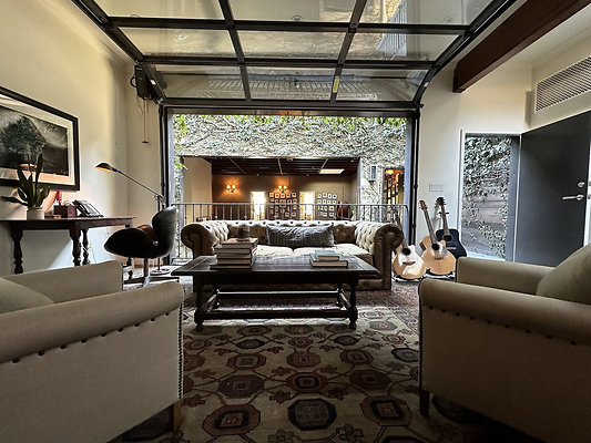 UNIVERSAL-CW246-VEN-62