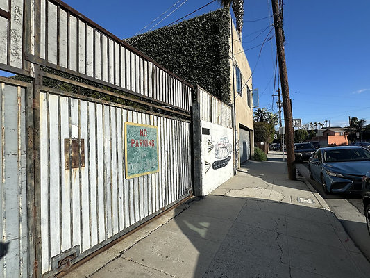 UNIVERSAL-CW246-VEN-14 UNIVERSAL-CW246-VEN-14