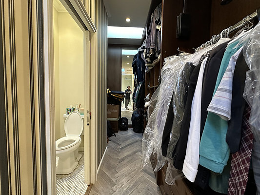 UNIVERSAL-CW246-VEN-93