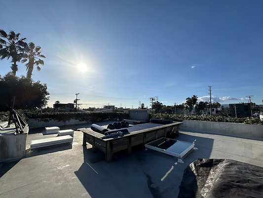 UNIVERSAL-CW246-VEN-67