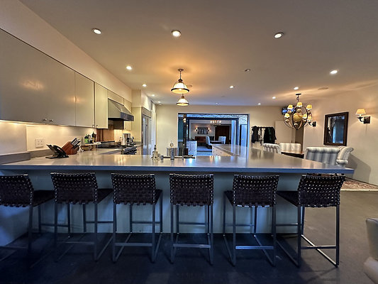 UNIVERSAL-CW246-VEN-79