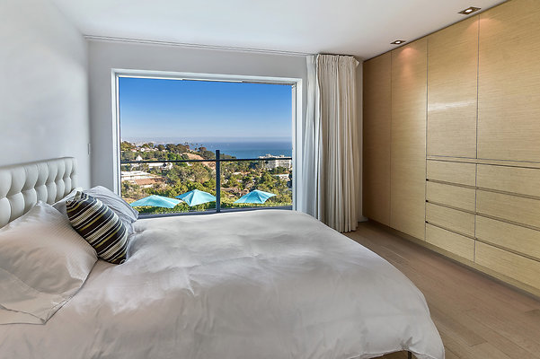 UNIVERSAL-C162-PP-48 UNIVERSAL-C162-PP-48