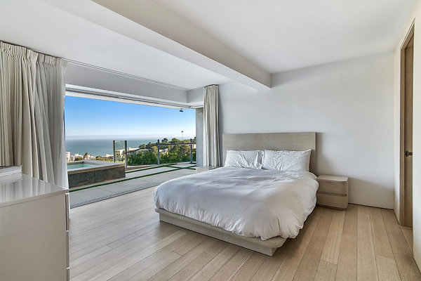 UNIVERSAL-C162-PP-52 UNIVERSAL-C162-PP-52