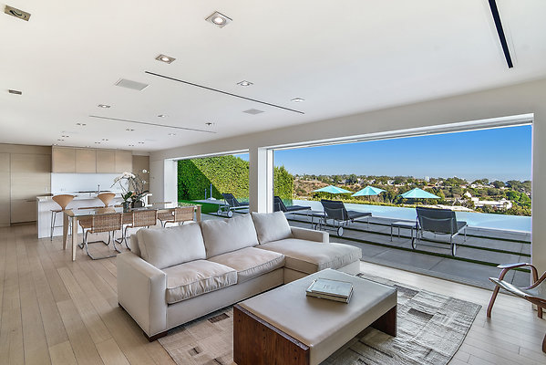 UNIVERSAL-C162-PP-23 UNIVERSAL-C162-PP-23