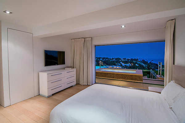 UNIVERSAL-C162-PP-54 UNIVERSAL-C162-PP-54