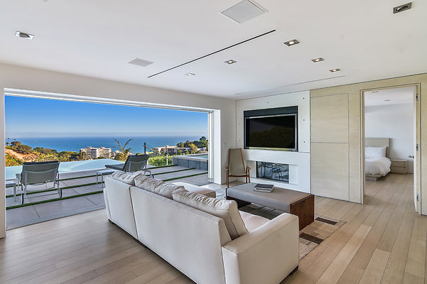 UNIVERSAL-C162-PP-29 UNIVERSAL-C162-PP-29