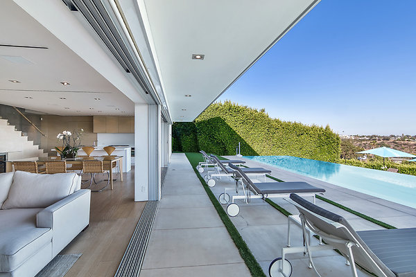 UNIVERSAL-C162-PP-27 UNIVERSAL-C162-PP-27