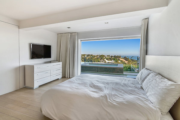 UNIVERSAL-C162-PP-53 UNIVERSAL-C162-PP-53