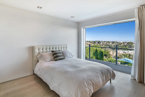 UNIVERSAL-C162-PP-47 UNIVERSAL-C162-PP-47