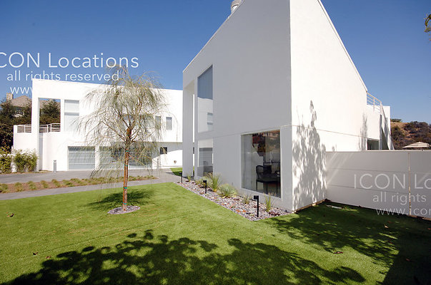 MO1268 007ICON - ICON Locations | www.ICON-LA.com Modern for Filming MO1268 007ICON - ICON Locations | www.ICON-LA.com Modern for Filming