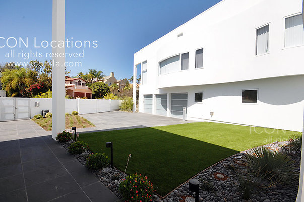 MO1268 045ICON - ICON Locations | www.ICON-LA.com Modern for Filming MO1268 045ICON - ICON Locations | www.ICON-LA.com Modern for Filming