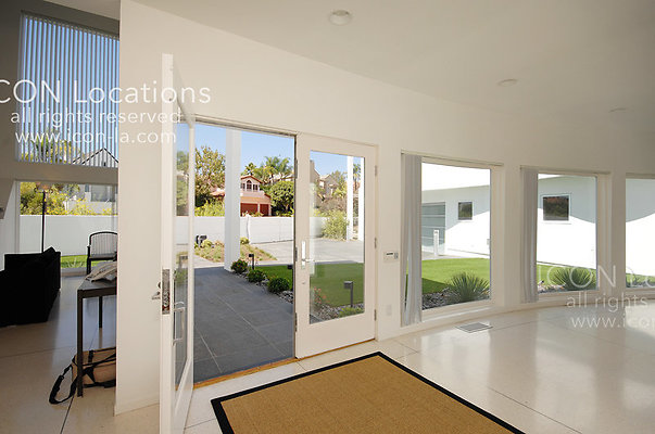 MO1268 047ICON - ICON Locations | www.ICON-LA.com Modern for Filming MO1268 047ICON - ICON Locations | www.ICON-LA.com Modern for Filming