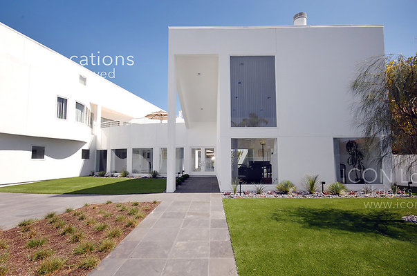 MO1268 006ICON - ICON Locations | www.ICON-LA.com Modern for Filming MO1268 006ICON - ICON Locations | www.ICON-LA.com Modern for Filming