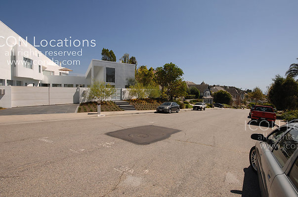 MO1268 054ICON - ICON Locations | www.ICON-LA.com Modern for Filming MO1268 054ICON - ICON Locations | www.ICON-LA.com Modern for Filming