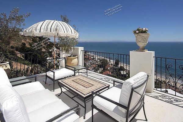 VILLA2135 020 VILLA2135 020