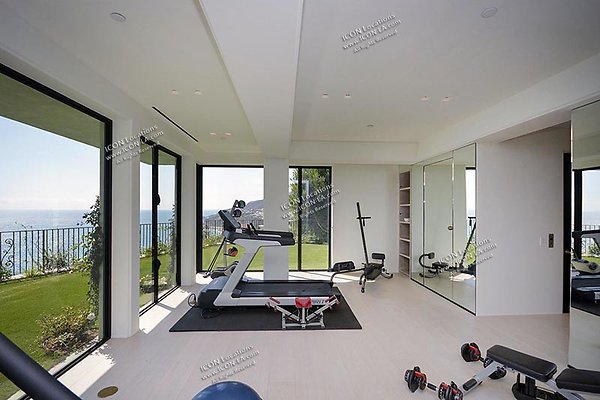 VILLA2135 080 VILLA2135 080