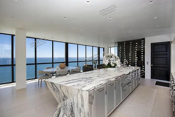 VILLA2135 032 VILLA2135 032