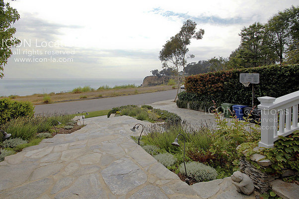 CAPE2027 144ICON CAPE2027 144ICON