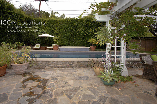 CAPE2027 131ICON CAPE2027 131ICON