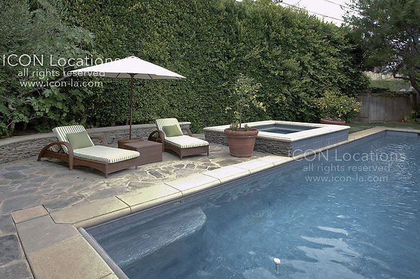 CAPE2027 136ICON CAPE2027 136ICON