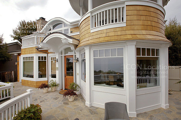 CAPE2027 103ICON CAPE2027 103ICON