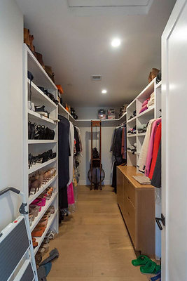 12980 closet 1 12980 closet 1